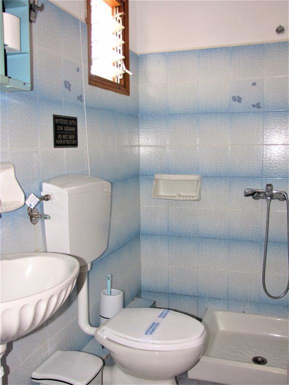 Gorgona Hotel Патитири Экстерьер фото