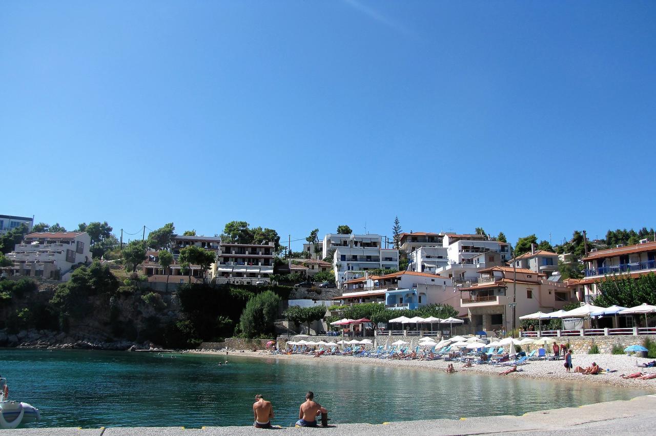 Gorgona Hotel Патитири Экстерьер фото