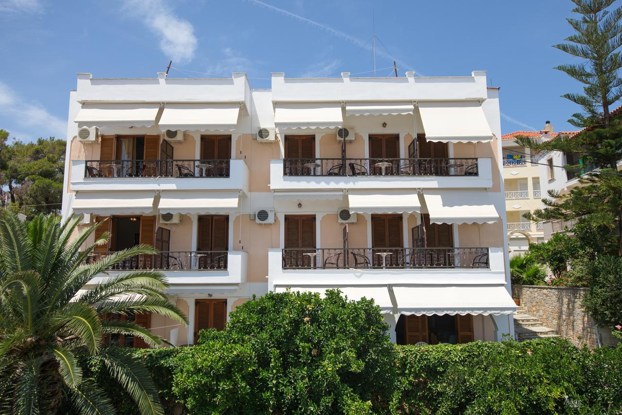Gorgona Hotel Патитири Экстерьер фото