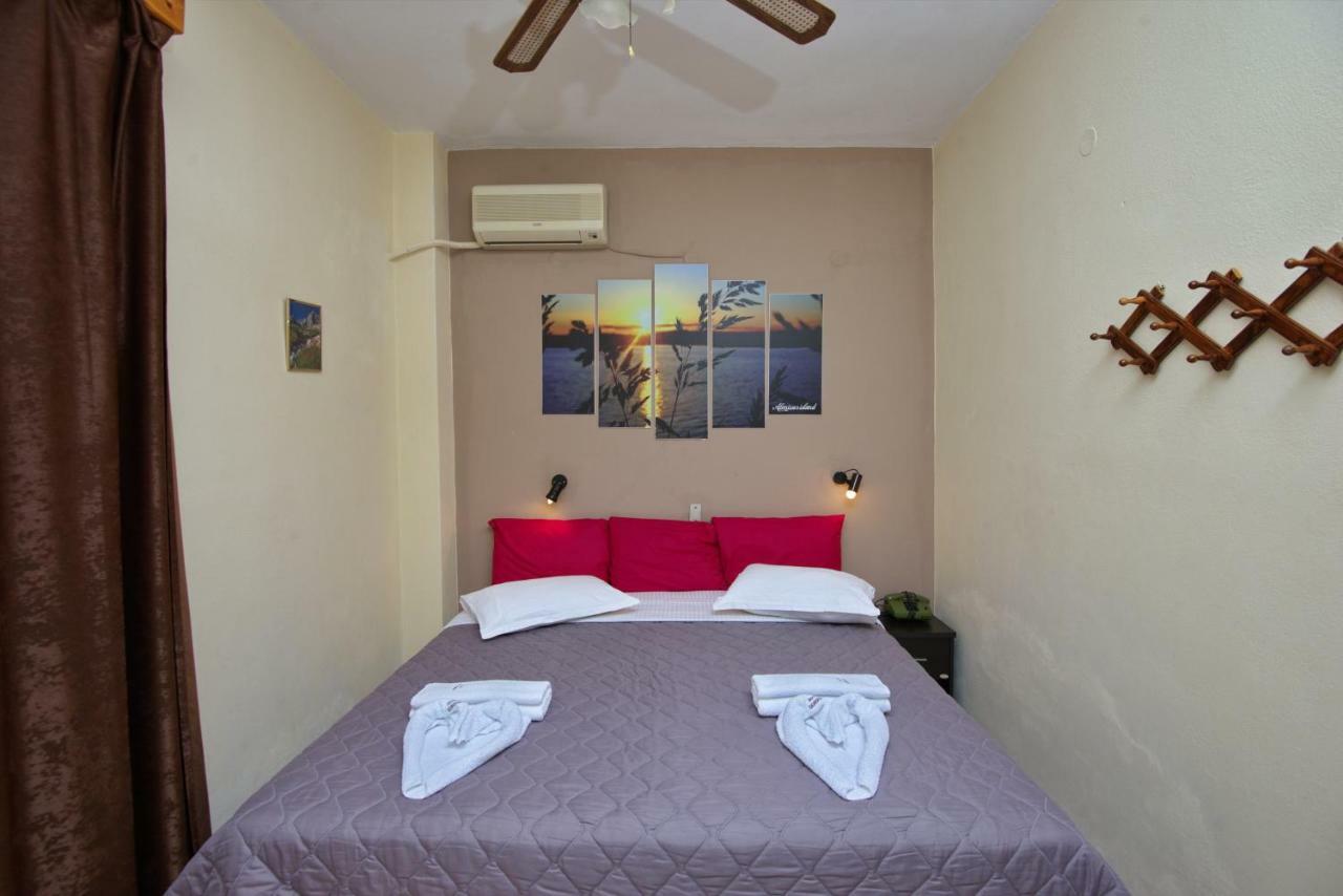 Gorgona Hotel Патитири Экстерьер фото